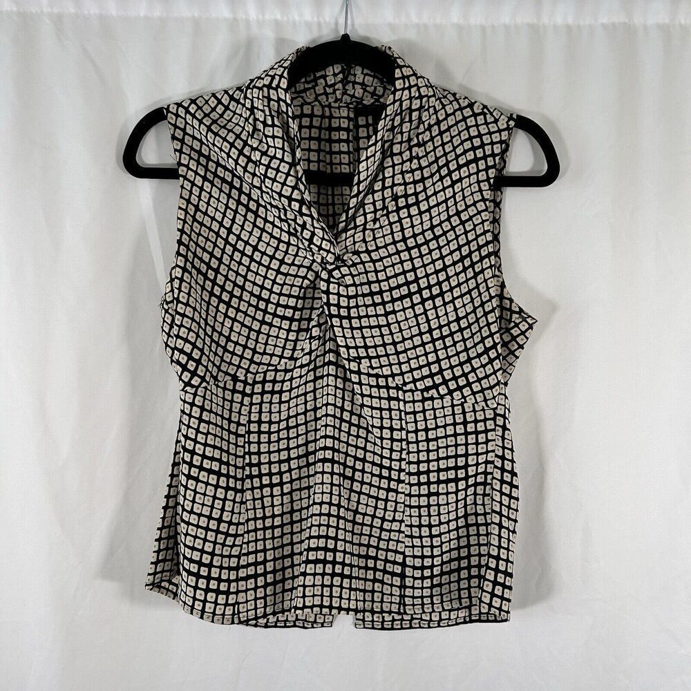 The Limited Silk Blouse Size 8 Sleeveless Button Neckline Lightweight 100% Silk